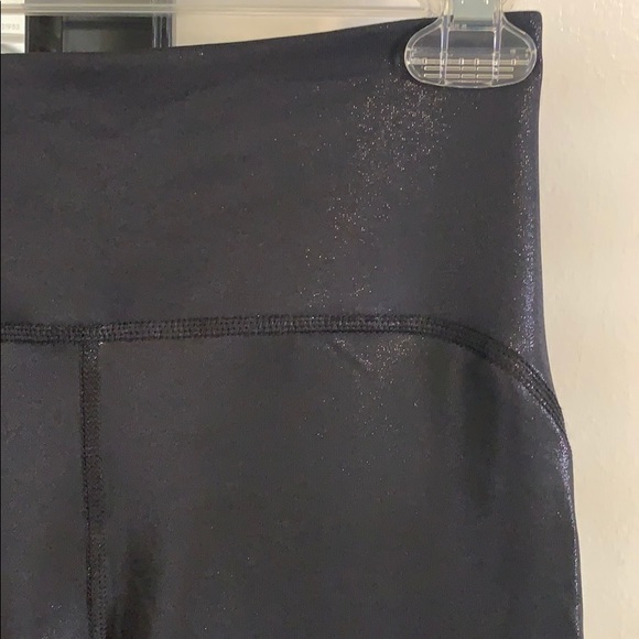 Shimmery black leggings - Picture 4 of 4